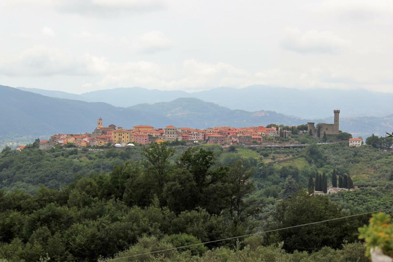 Villa Fattoria Cristina Bilo Rosa Castelnuovo Magra Exterior foto